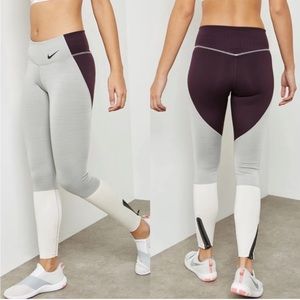 Nike Legendary color-block Dri-FIT stretch leggings in size small